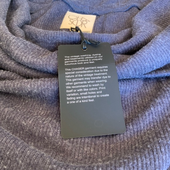 CHASER Women’s Top Size Med - Picture 5 of 7